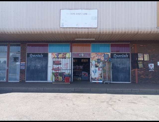 1,500M² BUILDING FOR SALE IN THREE RIVERS EAST